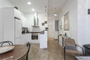Pl Universitat Bright and cozy 2BD - 2BTH